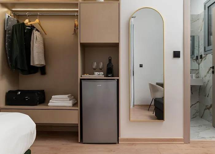 Phalerus Suites